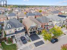187 JOHN DAVIS GATE | Whitchurch-Stouffville Ontario | Slide Image Forty-five