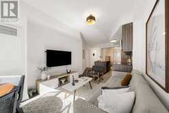 610 - 9201 YONGE STREET | Richmond Hill Ontario | Slide Image Five