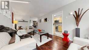 4 DORAL GATE | Markham Ontario | Slide Image Ten