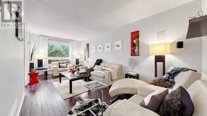4 DORAL GATE | Markham Ontario | Slide Image Twelve