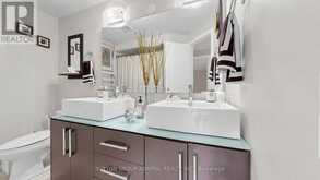 4 DORAL GATE | Markham Ontario | Slide Image Thirty-three