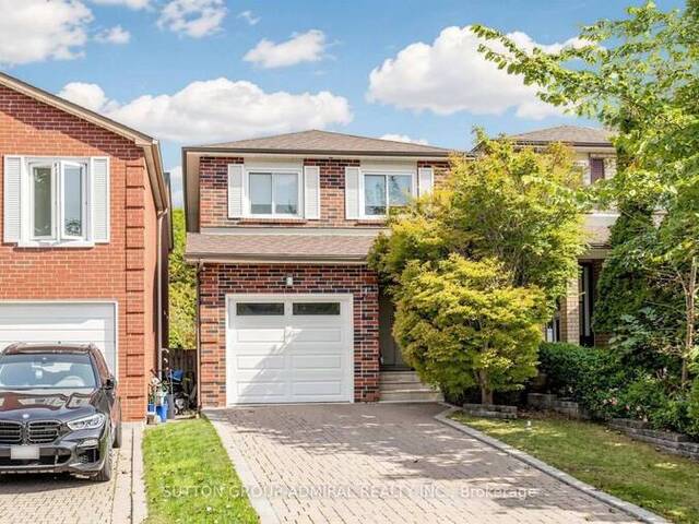 4 DORAL GATE Markham Ontario, L3T 7K6 - 3 Bedrooms Home For Sale