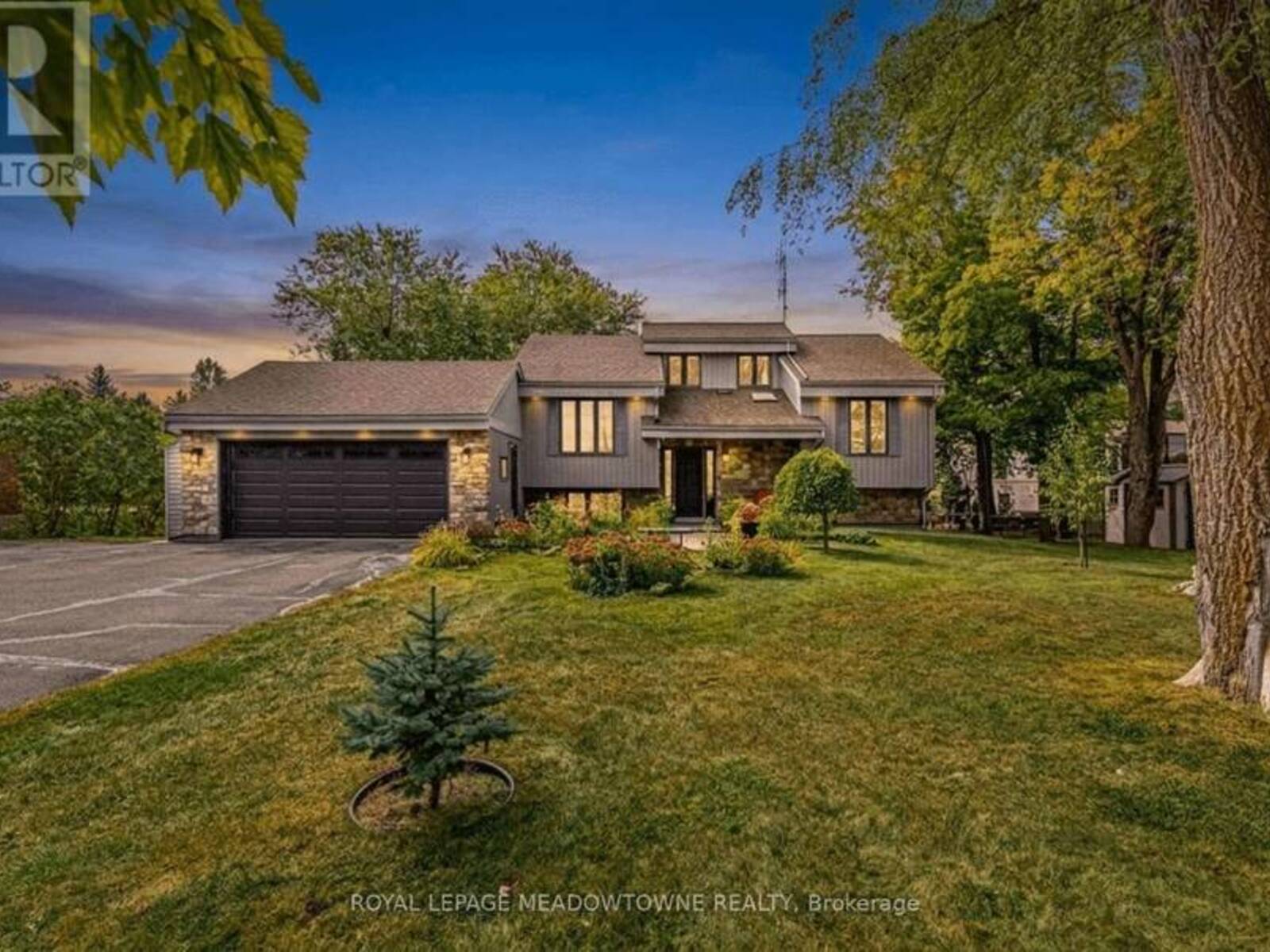 8388 NINTH LINE, Halton Hills, Ontario L0P 1K0