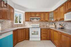 306 COSSACK COURT | Mississauga Ontario | Slide Image Thirteen