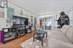 48 LAKESHORE DRIVE | Puslinch Ontario | Slide Image Eleven