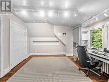 9 ORMSBY CRESCENT | Toronto Ontario | Slide Image Thirty