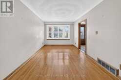 158 AILEEN AVENUE | Toronto Ontario | Slide Image Nine