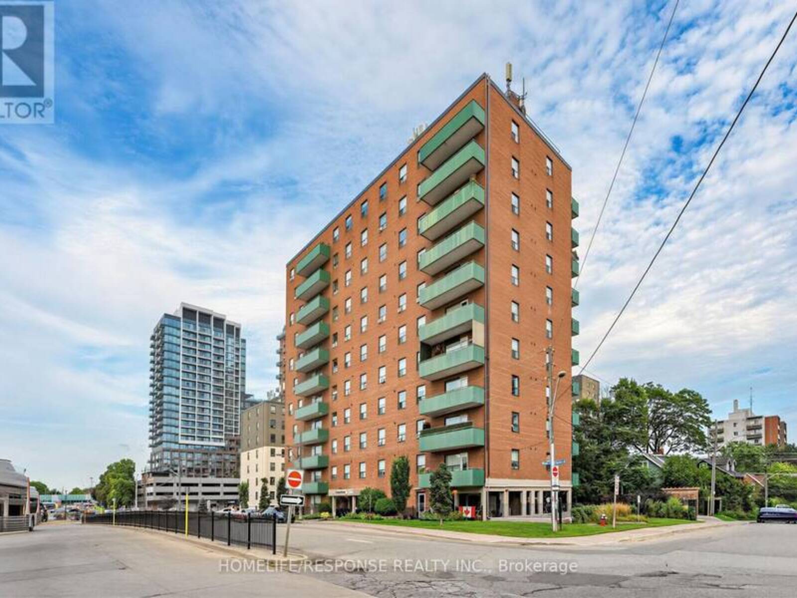 103 - 49 QUEEN STREET E, Mississauga, Ontario L5G 4N6