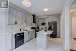 51 ROSEWELL CRESCENT | Halton Hills Ontario | Slide Image Thirteen