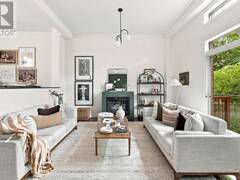 60 POULETT STREET Toronto Ontario, M5A 1Z5