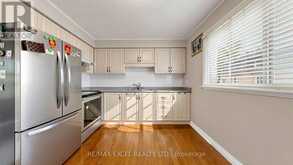 110 COURVILLE COACH WAY | Toronto Ontario | Slide Image Twelve