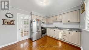 110 COURVILLE COACH WAY | Toronto Ontario | Slide Image Thirteen