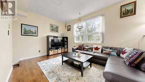 110 COURVILLE COACH WAY | Toronto Ontario | Slide Image Two