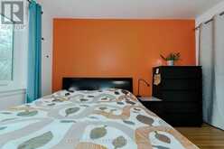 2 COTTONWOOD DRIVE | Toronto Ontario | Slide Image Nine