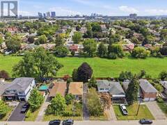 88 CAVEHILL CRESCENT Toronto Ontario, M1R 4P9