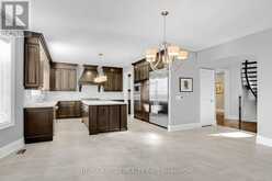 8 CHAPEL GULLY TRAIL | Nobleton Ontario | Slide Image Eight