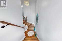 64 MUGFORD ROAD | Aurora Ontario | Slide Image Sixteen