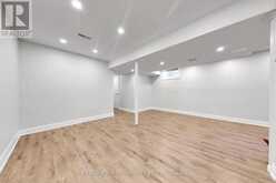 64 MUGFORD ROAD | Aurora Ontario | Slide Image Thirty-two