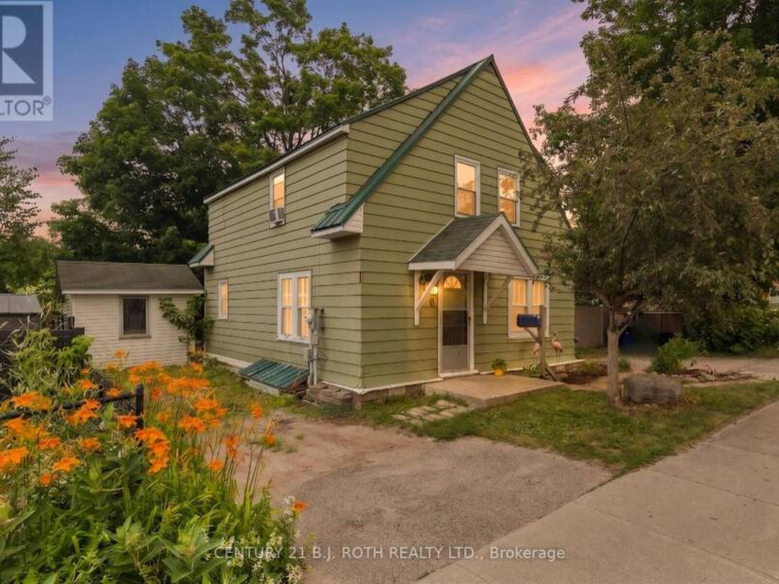 356 WEST STREET N, Orillia, Ontario L3V 5E4