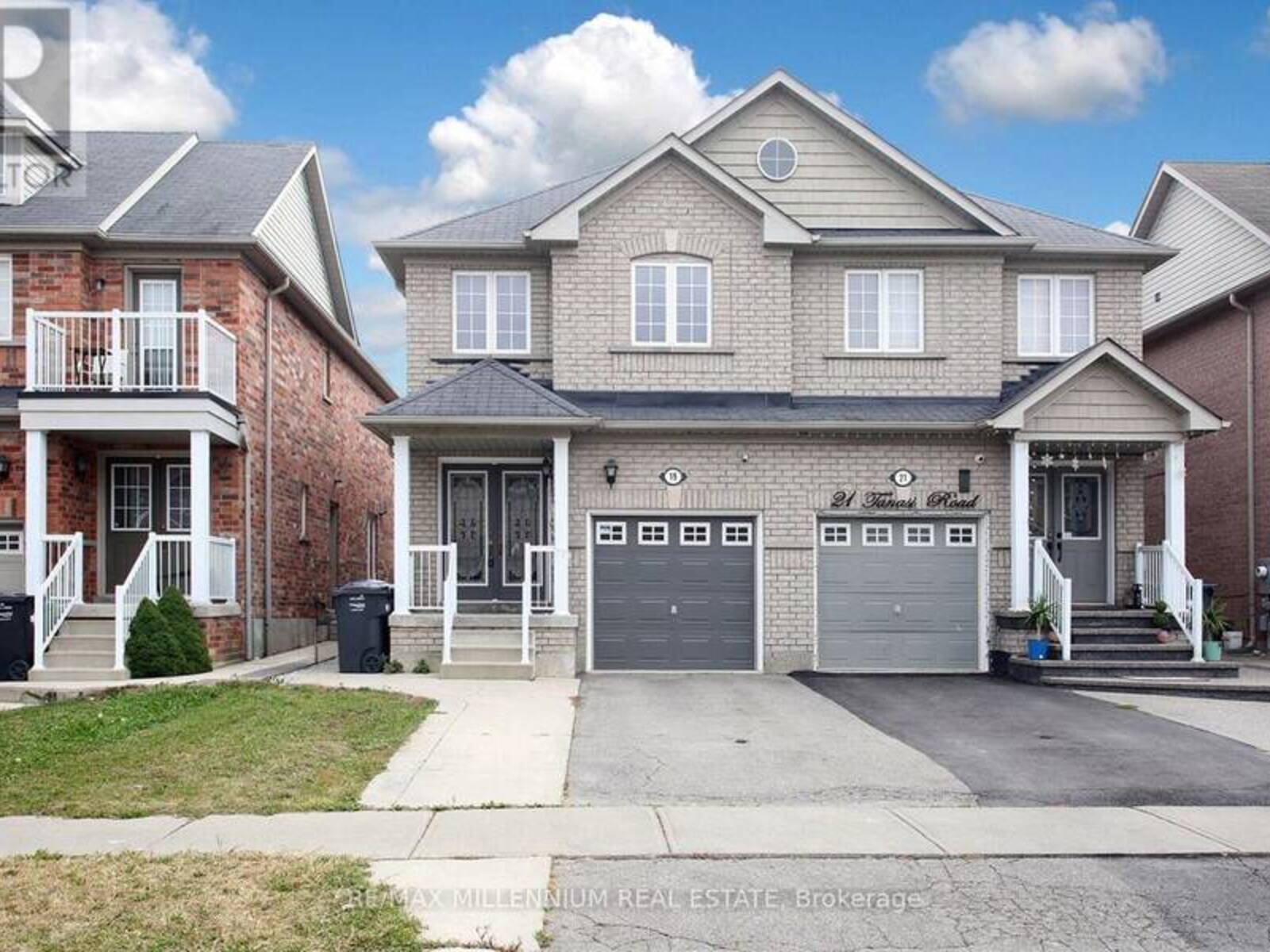 19 TANASI ROAD, Brampton, Ontario L6X 0K3