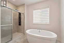 19 KENESKY DRIVE | Hamilton Ontario | Slide Image Thirty