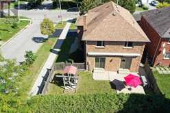 10 SCARBORO AVENUE | Toronto Ontario | Slide Image Forty-three