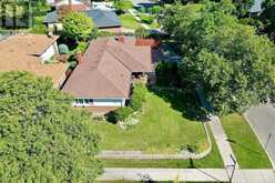 2 RICHBOURNE COURT | Toronto Ontario | Slide Image Forty