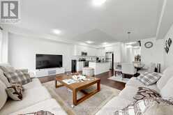 37 VELVET DRIVE | Whitby Ontario | Slide Image Thirteen