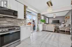 949 LANGFORD BOULEVARD | Bradford West Gwillimbury Ontario | Slide Image Seven