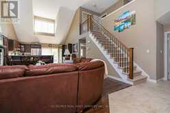 87 CONSERVATION WAY | Collingwood Ontario | Slide Image Three