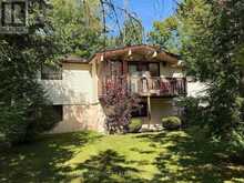 177 MOREAU PARKWAY | Penetanguishene Ontario | Slide Image Two