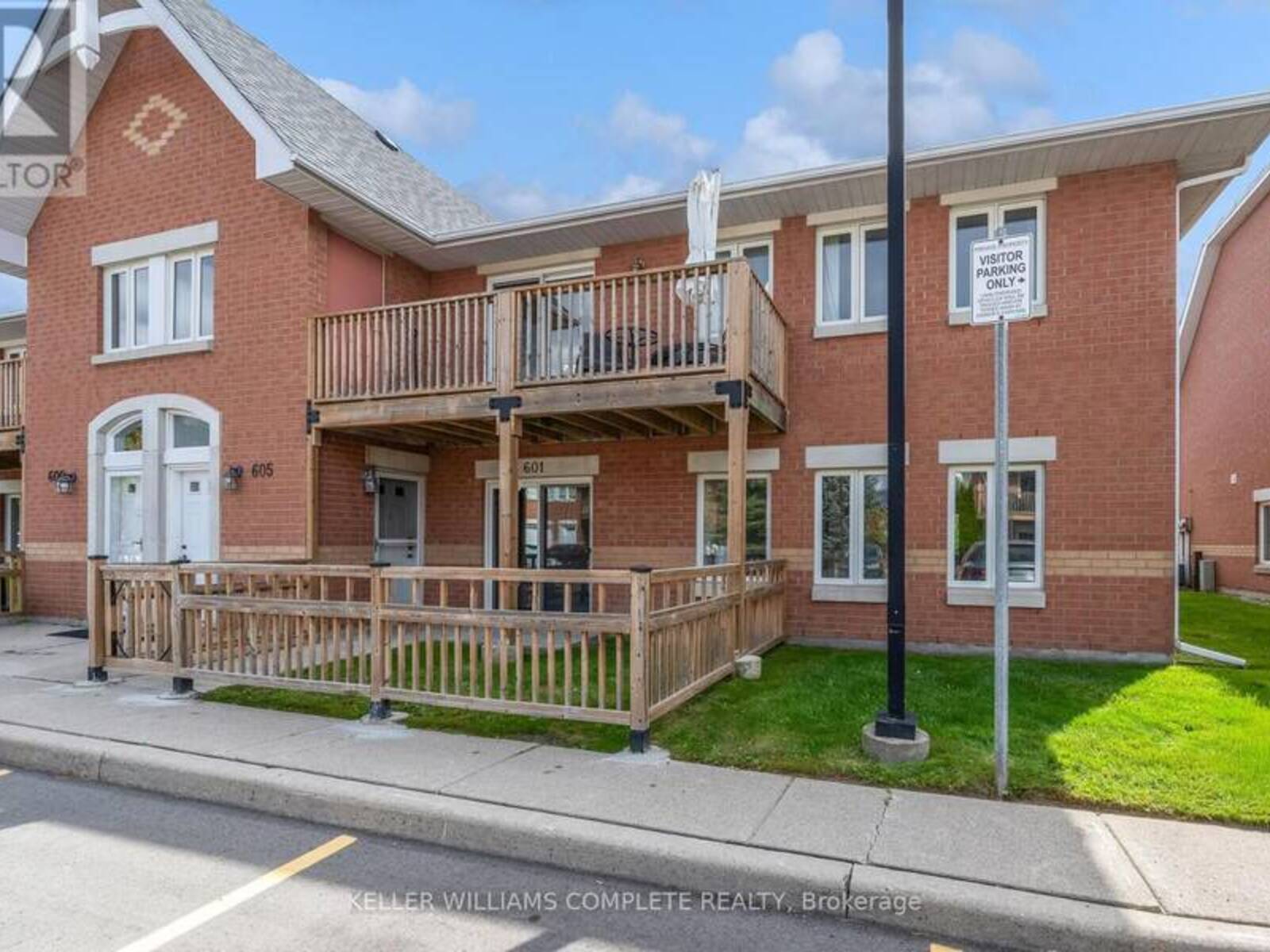 601 - 4140 FOXWOOD DRIVE, Burlington, Ontario L7M 4R4