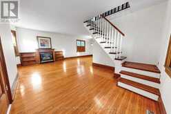51 ARCADIAN CIRCLE | Toronto Ontario | Slide Image Two