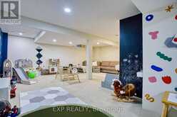 43 SPADARA DRIVE | Hamilton Ontario | Slide Image Thirty-six