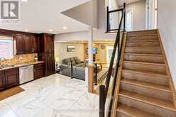 177 SIRENTE DRIVE | Hamilton Ontario | Slide Image Thirteen