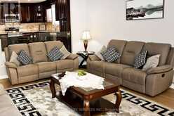177 SIRENTE DRIVE | Hamilton Ontario | Slide Image Seventeen