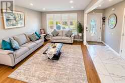 177 SIRENTE DRIVE | Hamilton Ontario | Slide Image Six