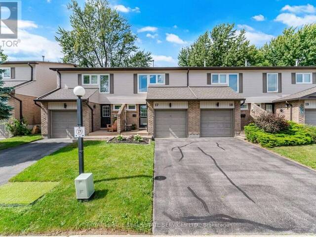 17 - 2411 SOVEREIGN STREET Oakville Ontario, L6L 1M1 - 3 Bedrooms Condo For Sale