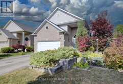 17 KINGSLEY ROAD | Halton Hills Ontario | Slide Image Three