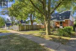 68 GAIR DRIVE | Toronto Ontario | Slide Image Two