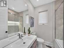 5178 HUNTER DRIVE | Burlington Ontario | Slide Image Nineteen