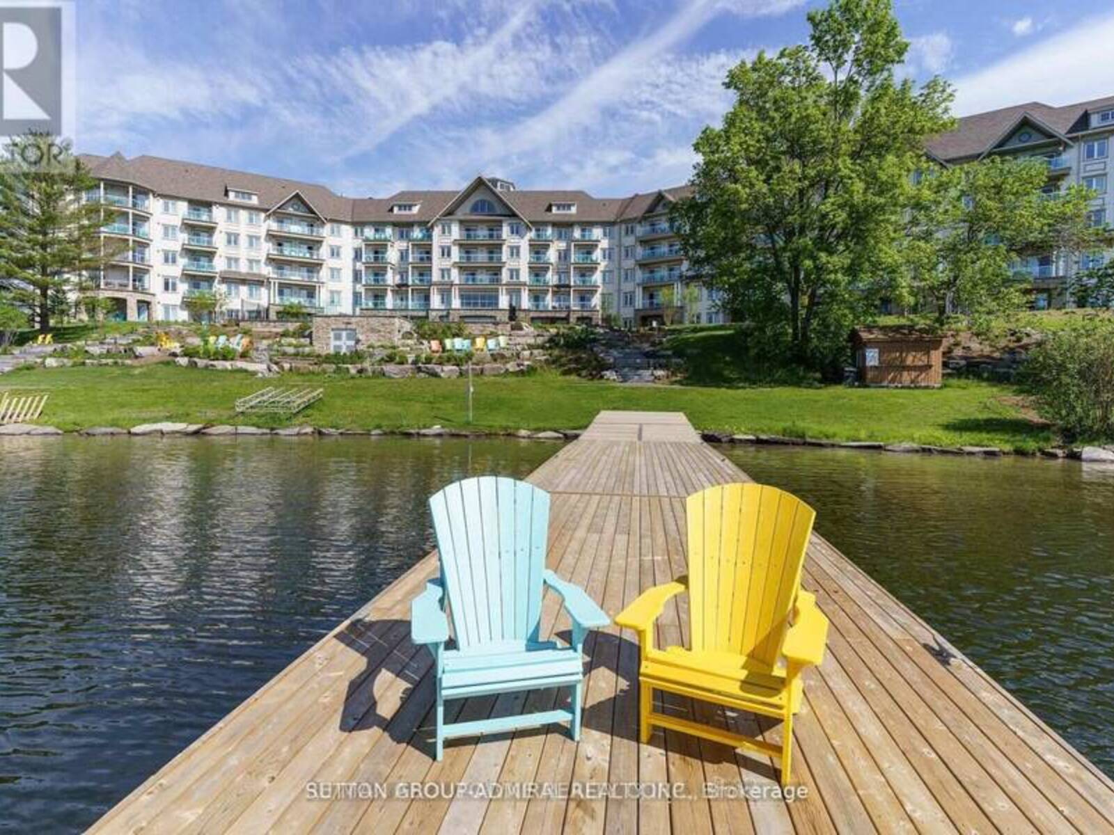 425 - 25 PEN LAKE POINT ROAD, Huntsville, Ontario P1H 1A9