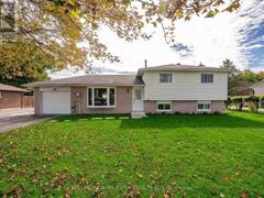 2341 SUNNIDALE ROAD Essa Ontario, L0M 1T2