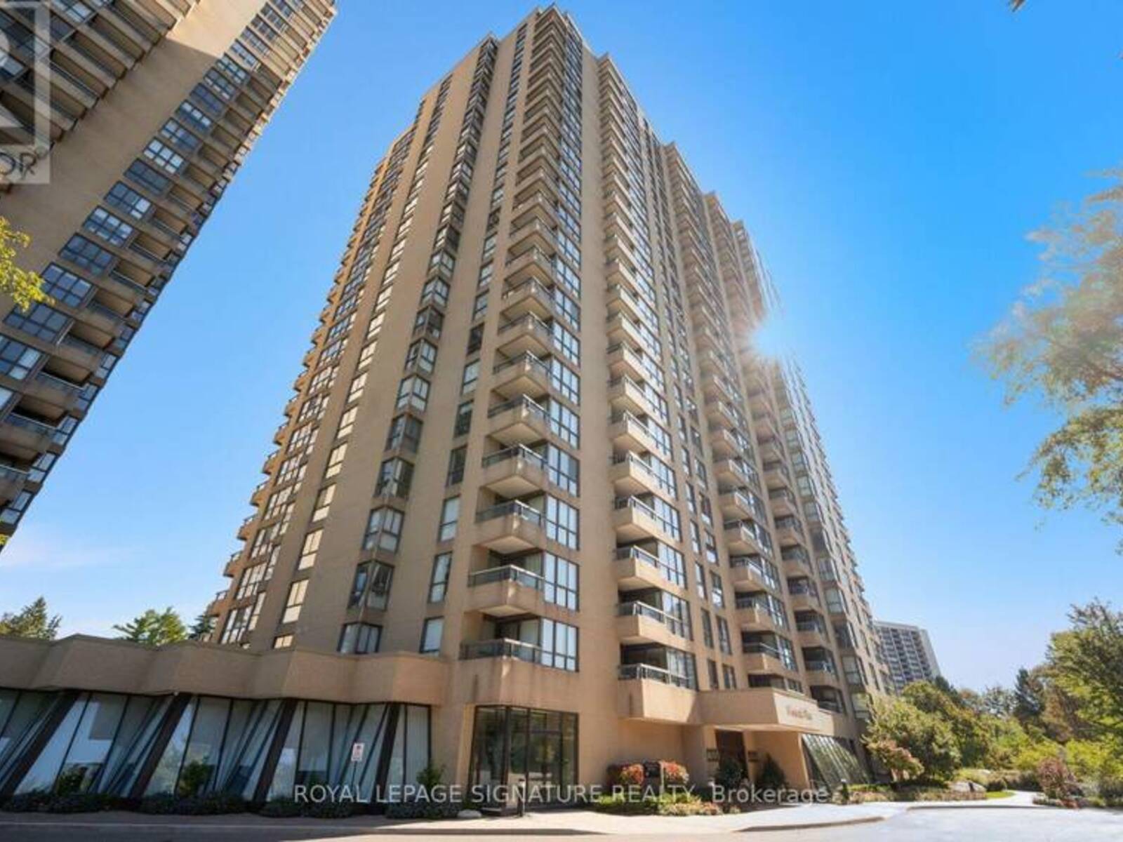 1704 - 1 CONCORDE PLACE, Toronto, Ontario M3C 3K6