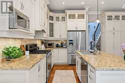 154 HOLBORNE AVENUE | Toronto Ontario | Slide Image Sixteen