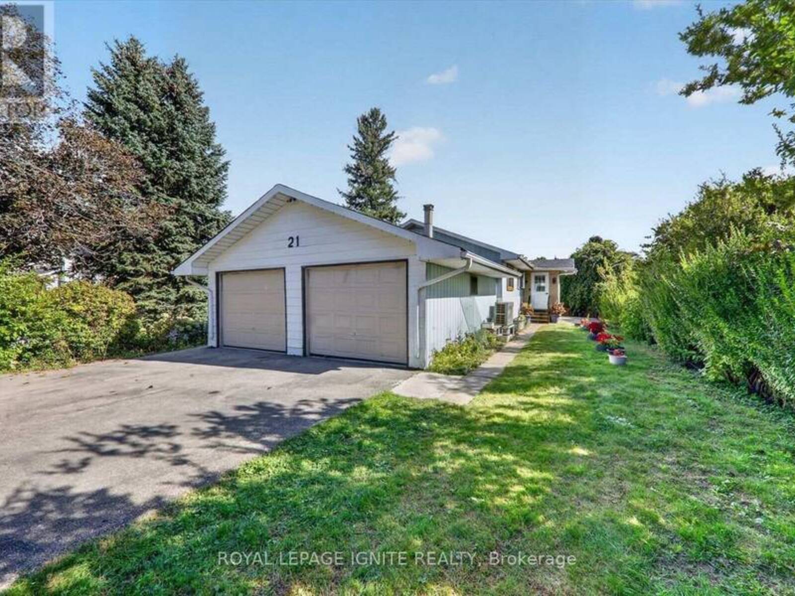 21 DURHAM STREET, Clarington, Ontario L1C 1H8
