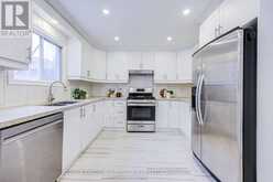 8 SAYOR DRIVE | Ajax Ontario | Slide Image Ten
