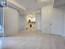 605 - 330 RICHMOND STREET W | Toronto Ontario | Slide Image Four