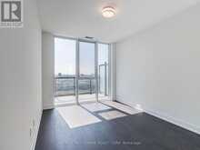 2208 - 30 INN ON THE PARK DRIVE | Toronto Ontario | Slide Image Sixteen