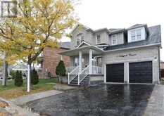 9 VALLEYPARK CRESCENT | Brampton Ontario | Slide Image One